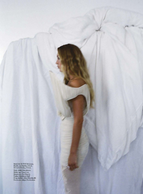 Lila Grace Moss for Vogue Australia, June 2025 1