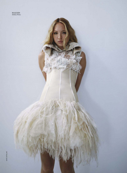 Lila Grace Moss for Vogue Australia, June 2025 6