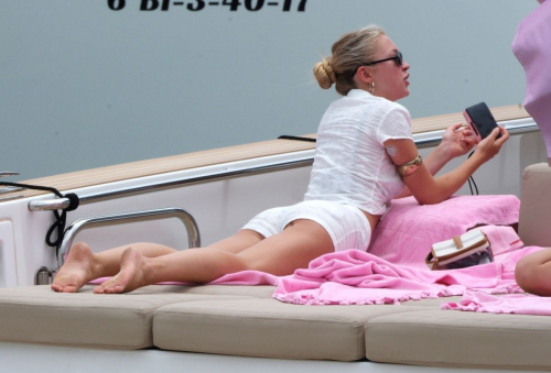 Lila Grace Moss on a Yacht in Spain, June 2025 1