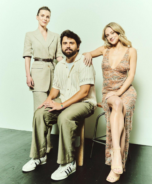 Lili Reinhart and Mark Ruffalo Tribeca Portraits, June 2025 8