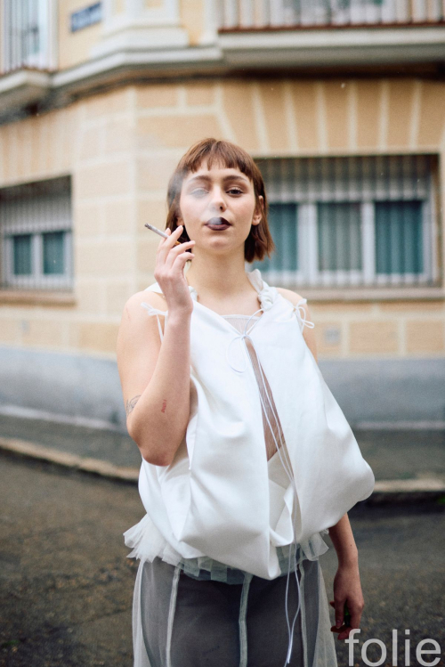 Maria Romanillos for Folie, July 2025 10