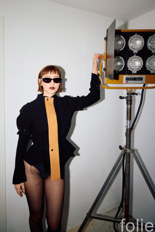 Maria Romanillos for Folie, July 2025 11