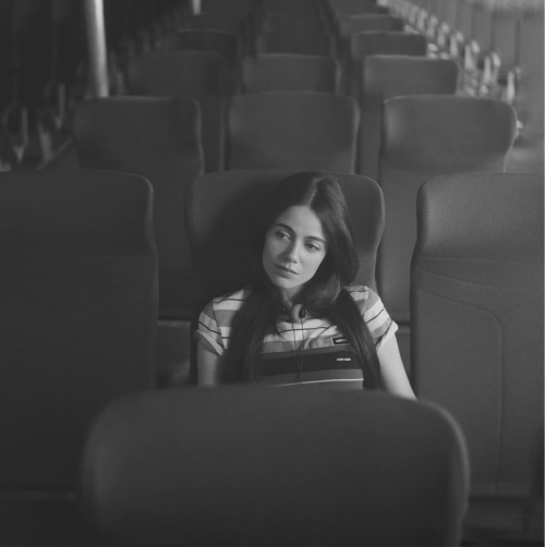 Molly Gordon for Who What Wear, June 2024 9