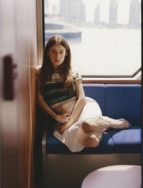Molly Gordon for Who What Wear, June 2024 10