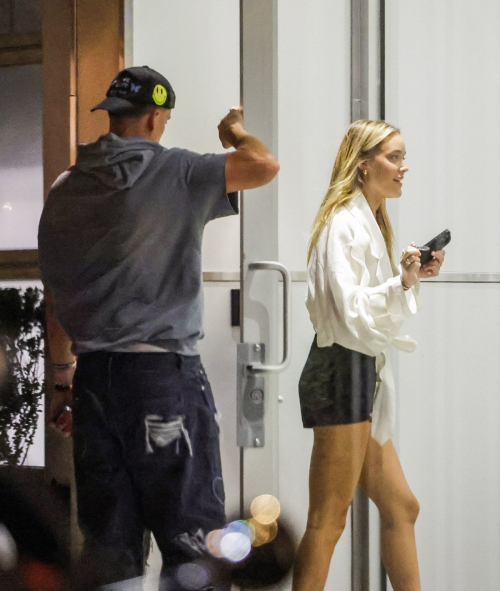 Olivia Ponton and Joe Burrow Night Out NYC, June 2025 2