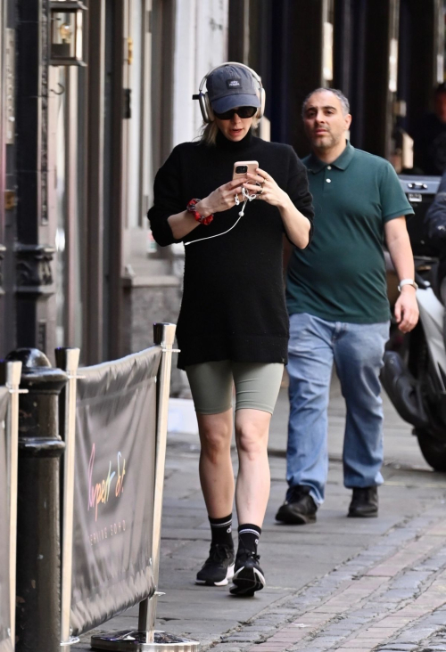 Pregnant Vanessa Kirby power walking in London, June 2025