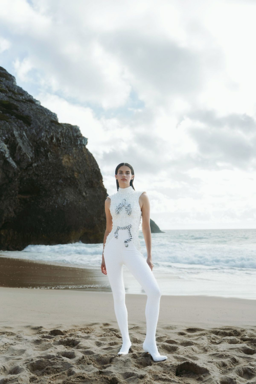 Sara Sampaio for Vogue Portugal, June 2025 4