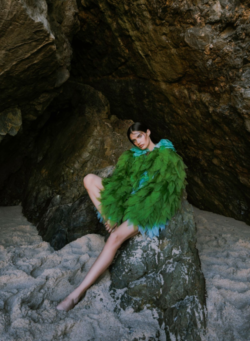 Sara Sampaio for Vogue Portugal, June 2025 6