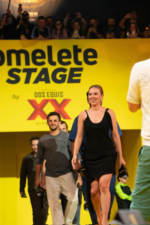 Scarlett Johansson at CCXP Promotes Jurassic Rebirth, May 2025 1