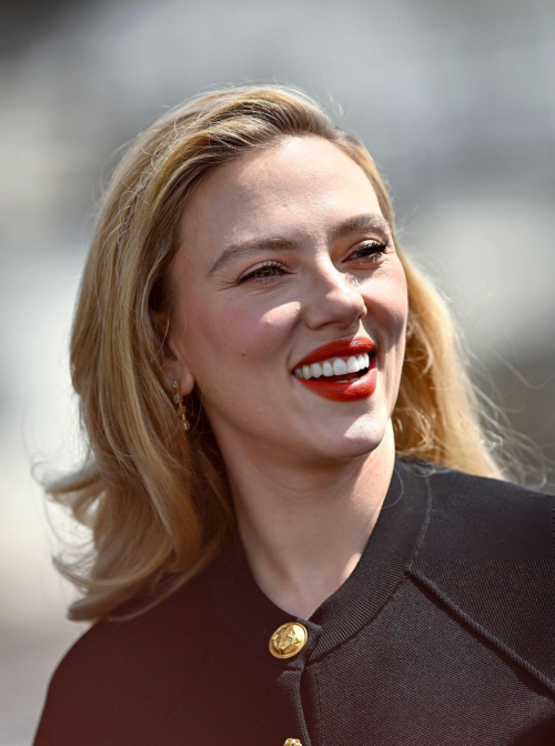 Scarlett Johansson at Jurassic World Photocall London, June 2025 8