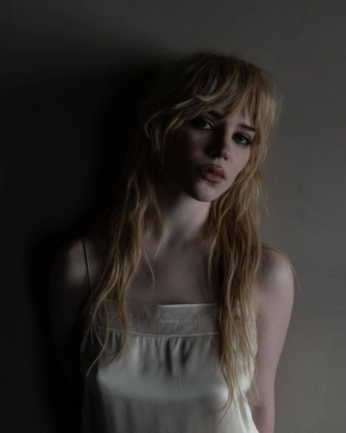 Sophie Thatcher for Snuff Magazine Feature, June 2025 9