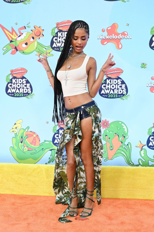 Tyla at Kids’ Choice Awards, Santa Monica June 2025 6