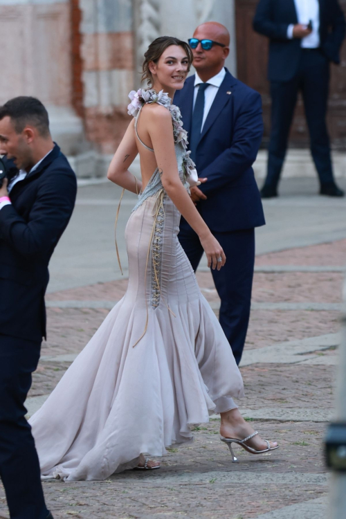 Vittoria Ceretti on water taxi in Venice, June 2025 4
