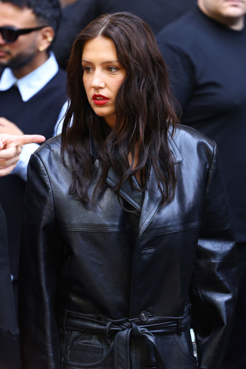 Adele Exarchopoulos at Balenciaga show, July 2025 4