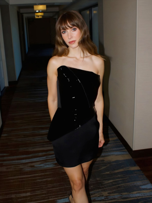 Alison Brie Glam on Instagram July 2025 2