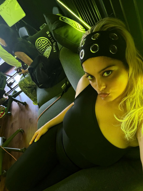 Bebe Rexha shares new instagram photos, July 2025