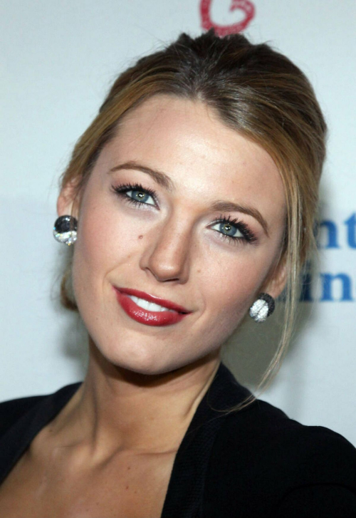 Blake Lively stuns at Angel Ball NYC, 2009 1