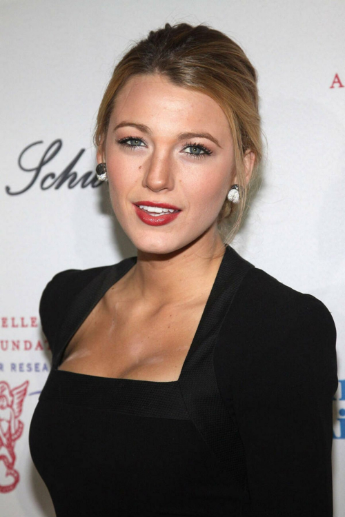 Blake Lively stuns at Angel Ball NYC, 2009 3
