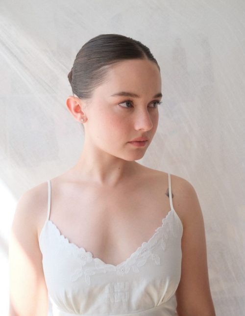 Cailee Spaeny Classy Instagram Pics, July 2025 2