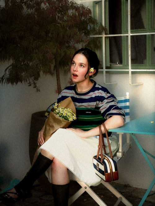 Cailee Spaeny shares chic Instagram photos, July 2025 3