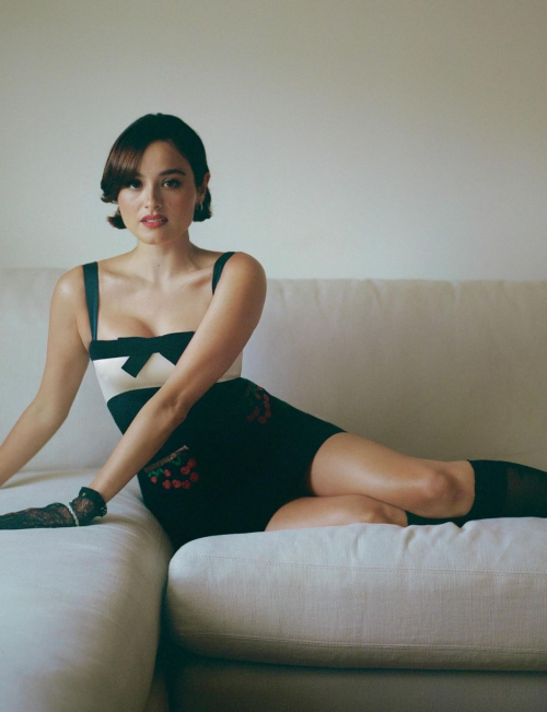 Chase Sui Wonders Stylish New Photoshoot, July 2025 1