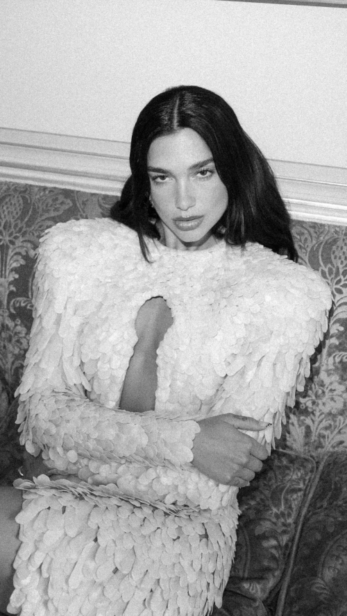 Dua Lipa elegant photoshoot session, July 2025 6