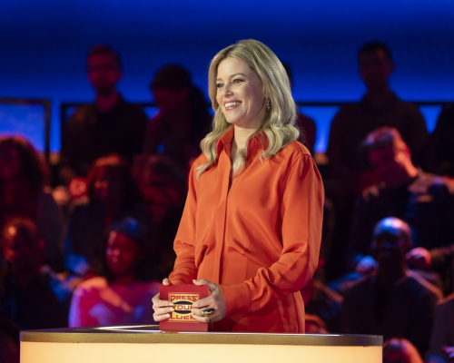 Elizabeth Banks at Press Your Luck Show July 2025 2