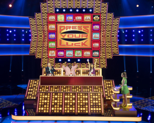 Elizabeth Banks at Press Your Luck show, July 2025 2