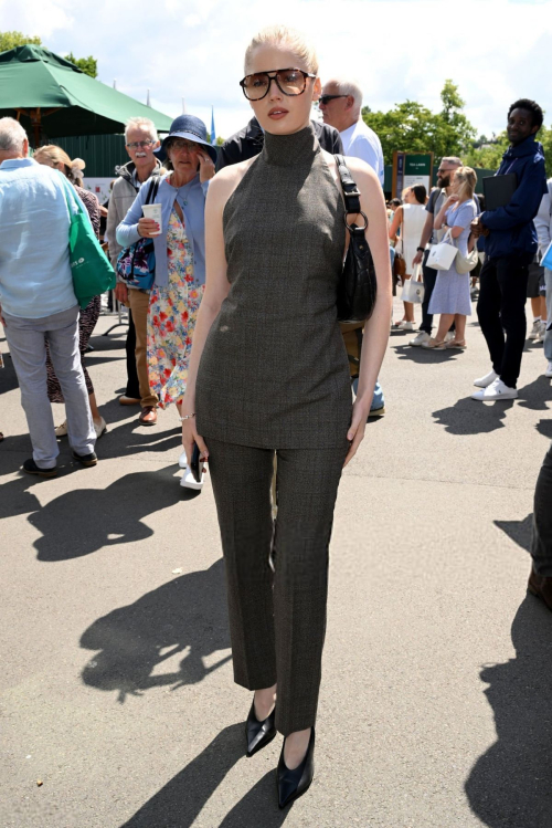Ellie Bamber at Mountain of Youth suite, July 2025 2