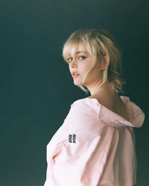Emily Alyn Lind for Behind the Blinds, June 2025 12