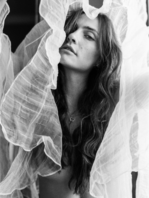 Emily Hall editorial fashion shoot, June 2025 6