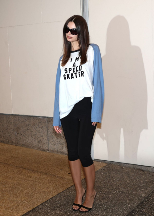 Emily Ratajkowski Leaves CBS Studios NYC, July 2025 3