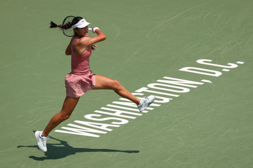Emma Raducanu at DC Open Quarterfinal July 2025 3