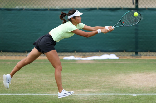 Emma Raducanu Practices Ahead of Wimbledon, July 2025 7