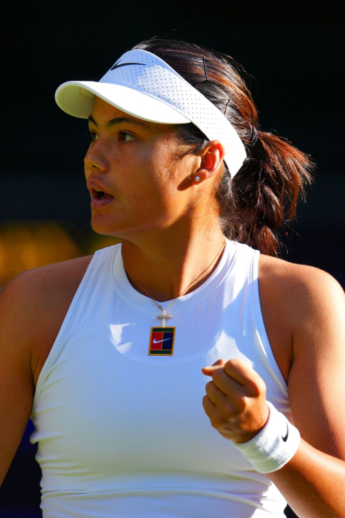 Emma Raducanu Wins at Wimbledon Second Round, July 2025 2