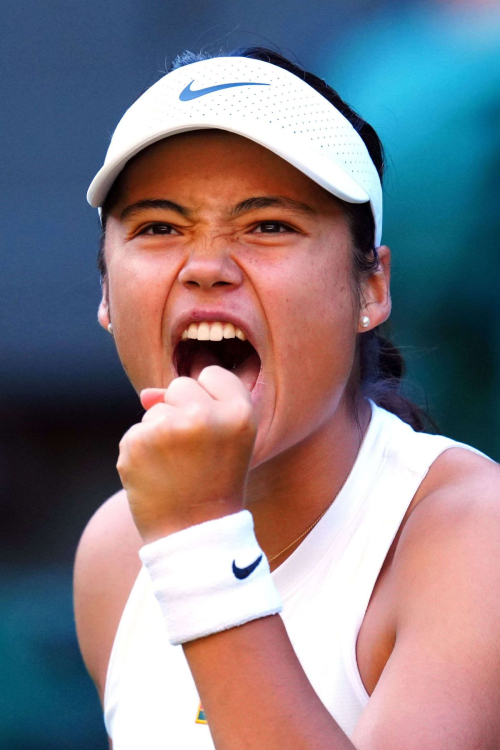 Emma Raducanu Wins at Wimbledon Second Round, July 2025 3