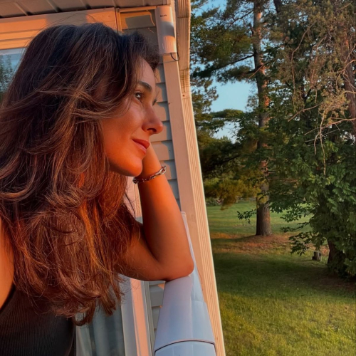 Emmanuelle Chriqui instagram photos, Jul 2025 5