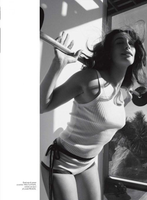 Hailey Bieber Vogue Italy Cover August 2025 9