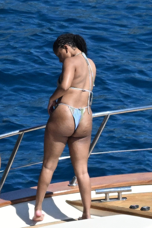 Halle Bailey in Bikini at Boat Day in Positano, June 2025 7