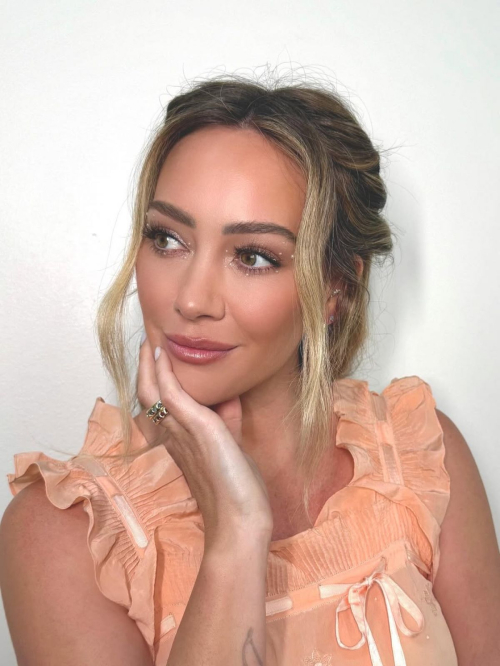 Hilary Duff Lovely Instagram Moments, July 2025 2