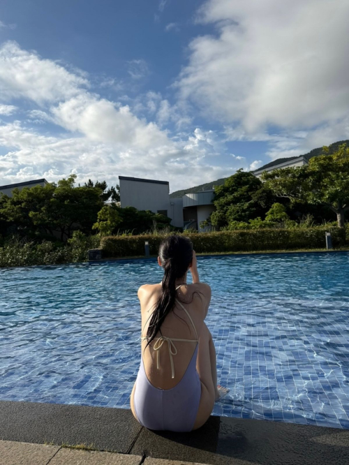 Hoyeon Jung new instagram photo set, July 2025 1