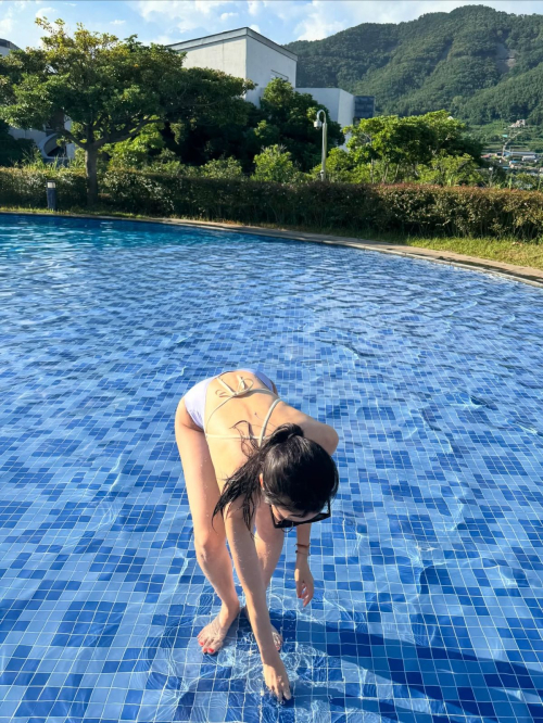 Hoyeon Jung new instagram photo set, July 2025 7