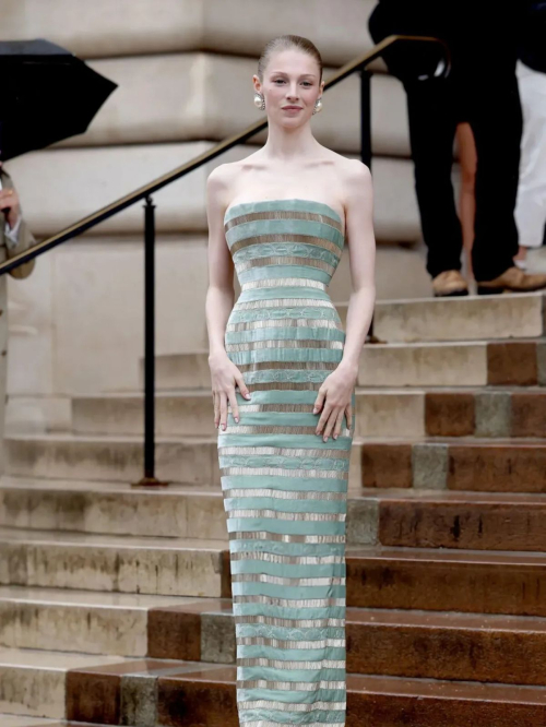 Hunter Schafer at Schiaparelli fashion show, July 2025 3