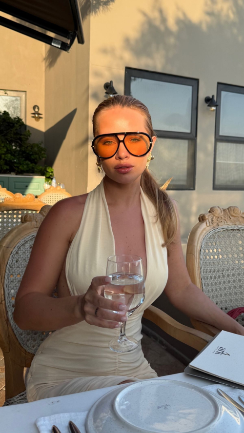 Ilona Arsentieva Stunning Instagram Pics, July 2025 2