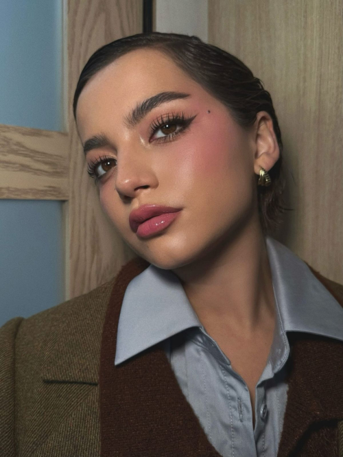 Isabela Merced Glam Instagram Pictures, July 2025 4