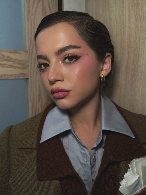 Isabela Merced Glam Instagram Pictures, July 2025 5
