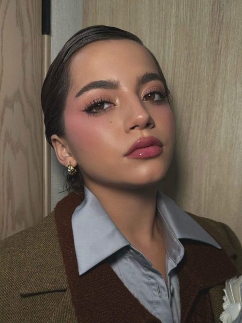 Isabela Merced Glam Instagram Pictures, July 2025 7