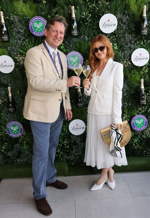 Isla Fisher at Wimbledon Men’s Final, July 2025 2