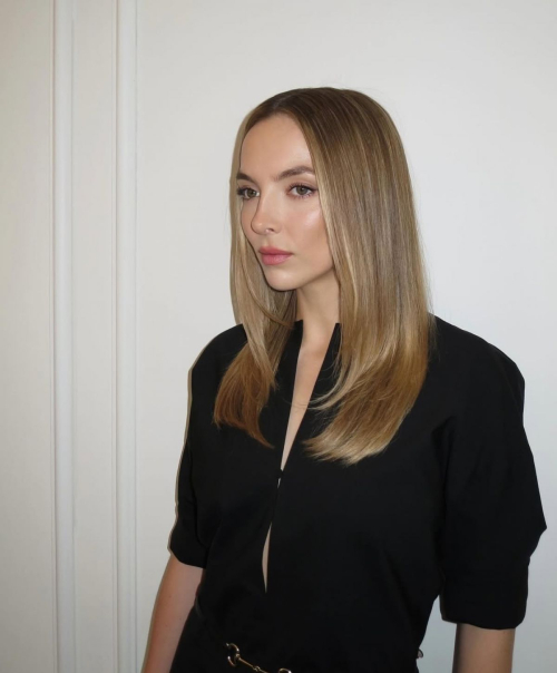 Jodie Comer Beautiful Instagram Portraits, July 2025 12