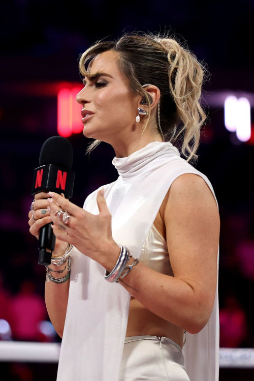 JoJo Levesque Sings Anthem at MSG Fight, July 2025 9